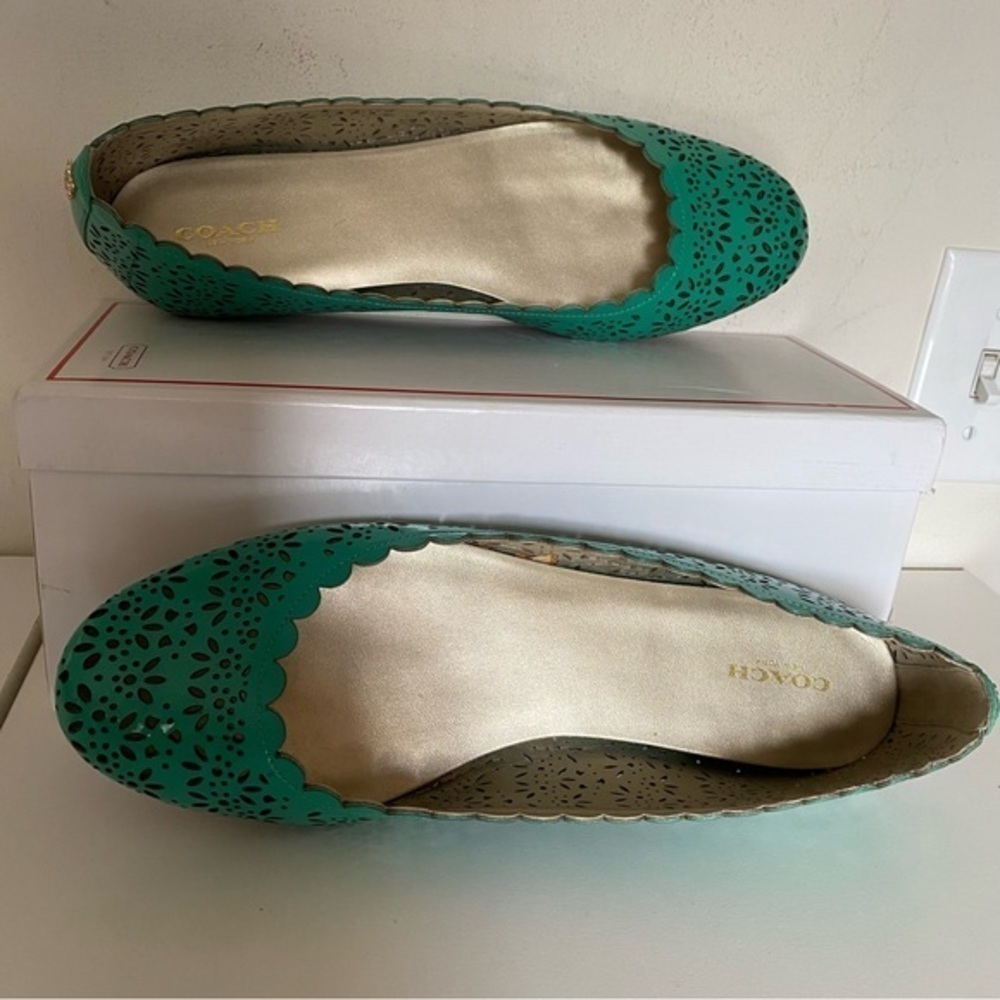 Coach Carsin Green Patent Leather Ballet Flat Loafer 10 NIB - Picture 10 of 16
